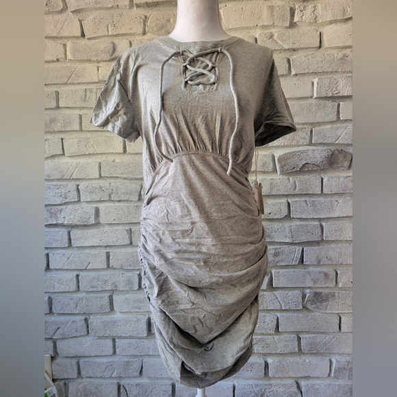 NWT Anthropologie × Daily Practice Field Play Short Sleeve Mini Dress Gray SM - Picture 5 of 12